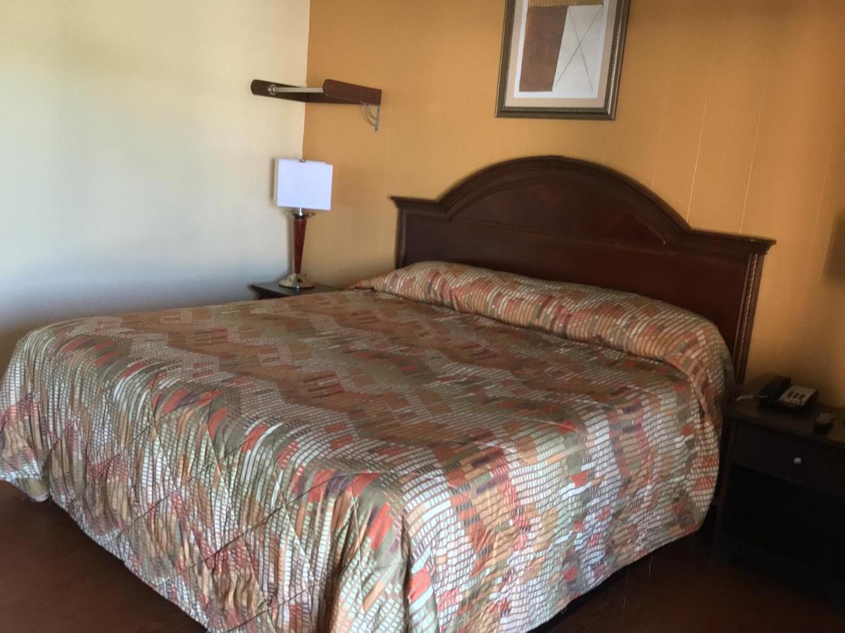 Hilander Park Skyland Inn - Bristol المظهر الخارجي الصورة