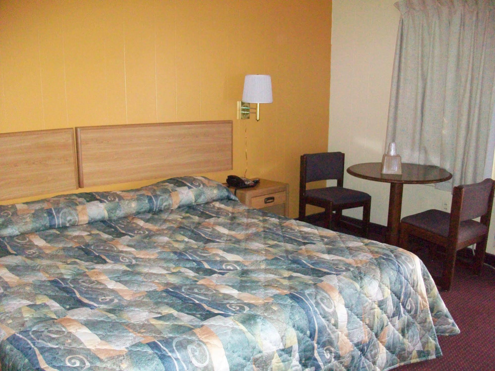 Hilander Park Skyland Inn - Bristol المظهر الخارجي الصورة